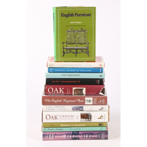 437 - A LARGE COLLECTION OF FURNITURE RELATED REFERENCE BOOKS. To include 'The English Regional Chair'; 'O... 