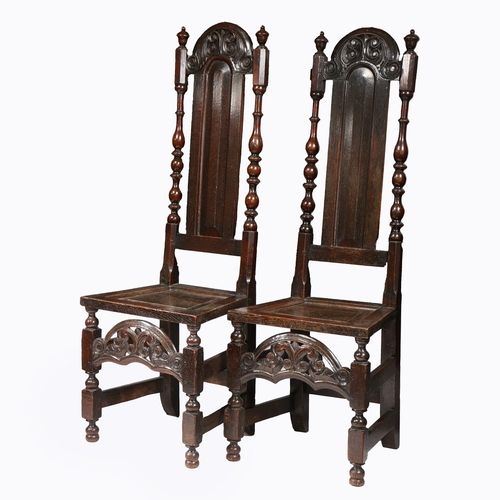 8 - A PAIR OF WILLIAM & MARY OAK HIGH-BACK SIDE CHAIRS, NORTH COUNTRY, CIRCA 1690. Each with a slender a... 