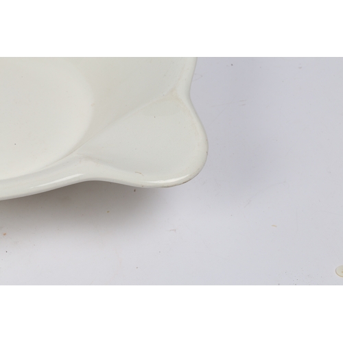 283 - A LARGE EARLY 20TH CENTURY DAIRY CREAM PAN. The large ironstone cream pan with pouring lip, marked t... 