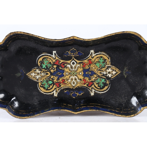 106 - AN EARLY 19TH CENTURY PAPIER MACHÉ SNUFFER-TRAY, BY JENNENS & BETTRIDGE, LONDON & BIRMINGHAM (FL.181... 