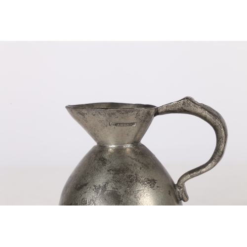 136 - AN UNCOMMON LATE 19TH CENTURY PEWTER BIRMINGHAM MADE SO-CALLED WEST COUNTRY MEASURE, GILL CAPACITY. ... 