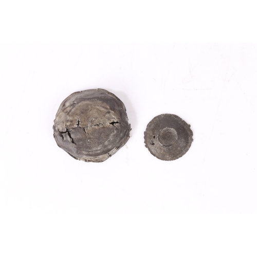 154 - A PEWTER TOY/OR VERY SMALL SPICE SAUCER AND A TOY BOWL, ENGLISH, CIRCA 1600. Recovered from the Anch... 