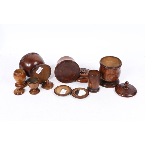 208 - A SMALL QUANTITY OF TREEN, ENGLISH. To include an oak footed condiment bowl, circa 1900; an oak li... 