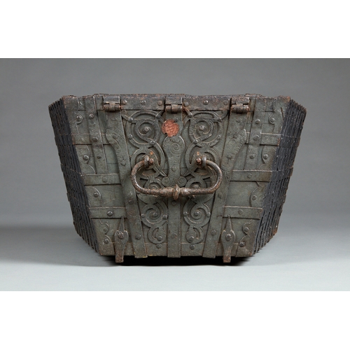 114 - A RARE AND DOCUMENTED TUDOR IRON BOUND OAK TRAPEZIUM SHAPED STRONG BOX, ANGLO/FLEMISH, CORBY CASTLE,... 