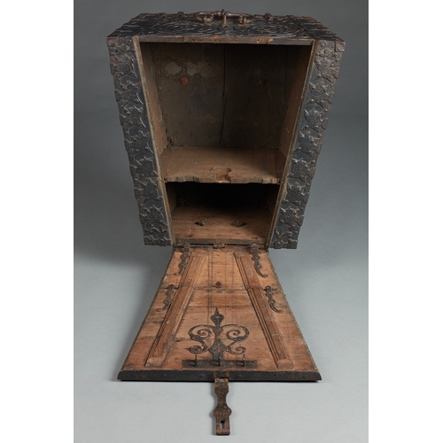 114 - A RARE AND DOCUMENTED TUDOR IRON BOUND OAK TRAPEZIUM SHAPED STRONG BOX, ANGLO/FLEMISH, CORBY CASTLE,... 