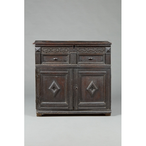 15 - A RARE ELIZABETHAN OAK BOX TOP CABINET OF DRAWERS, WEST COUNTRY, EXETER, CIRCA 1580-1600. A rare and... 