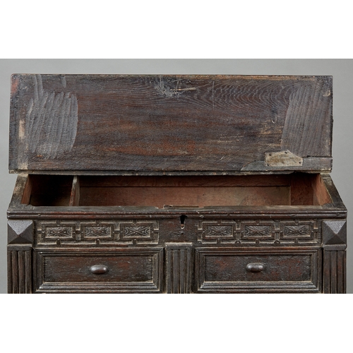 15 - A RARE ELIZABETHAN OAK BOX TOP CABINET OF DRAWERS, WEST COUNTRY, EXETER, CIRCA 1580-1600. A rare and... 