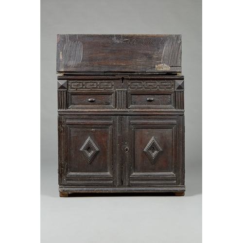 15 - A RARE ELIZABETHAN OAK BOX TOP CABINET OF DRAWERS, WEST COUNTRY, EXETER, CIRCA 1580-1600. A rare and... 