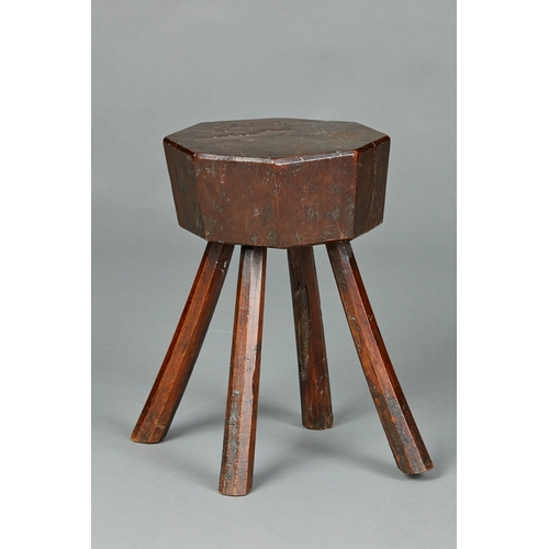 25 - A RARE AND UNUSUAL GEORGE III YEW OCTAGONAL TOP FOUR LEG STOOL, ENGLISH, CIRCA 1750-1780. The octago... 