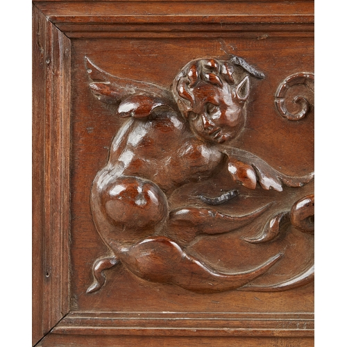 35 - A VERY HIGH-QUALITY RENAISSANCE FONTAINEBLEAU WALNUT BOX, FRENCH, LYON, CIRCA 1540-1550. The deep ... 