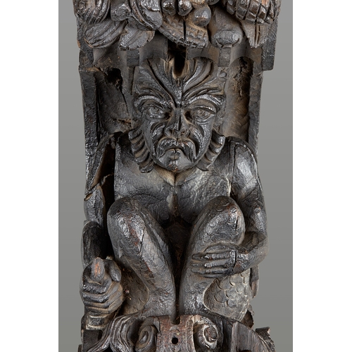 73 - A PAIR OF ELIZABETH I OAK CORBELS CARVED WITH GROTESQUE SATYRS, CIRCA 1580-1600. Originally Jetty su... 