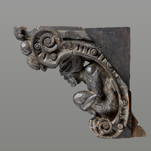 73 - A PAIR OF ELIZABETH I OAK CORBELS CARVED WITH GROTESQUE SATYRS, CIRCA 1580-1600. Originally Jetty su... 