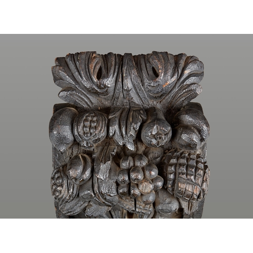 73 - A PAIR OF ELIZABETH I OAK CORBELS CARVED WITH GROTESQUE SATYRS, CIRCA 1580-1600. Originally Jetty su... 