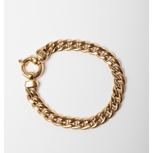 63 - A 9CT GOLD CURB BRACELET A 19cm long Curb bracelet with Signoretti Clasp crafted in 9ct yellow gold ... 
