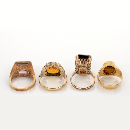 472 - A MISCELLANEOUS GROUP OF FOUR GEM-SET RINGS