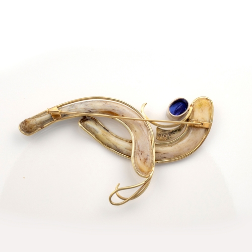 481 - A TANZANITE, DIAMOND AND BONE BROOCH