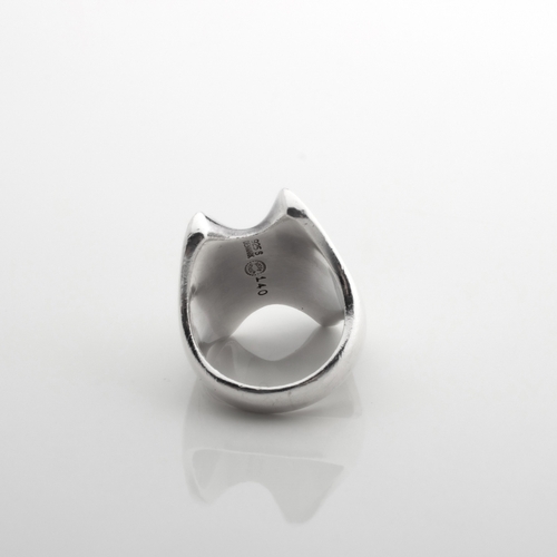 491 - A SILVER RING, DESIGNED BY HENNING KOPPEL FOR GEORG JENSEN, DENMARK