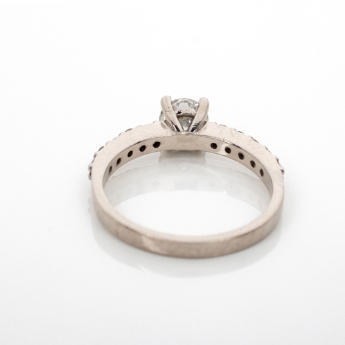 509 - A DIAMOND RING