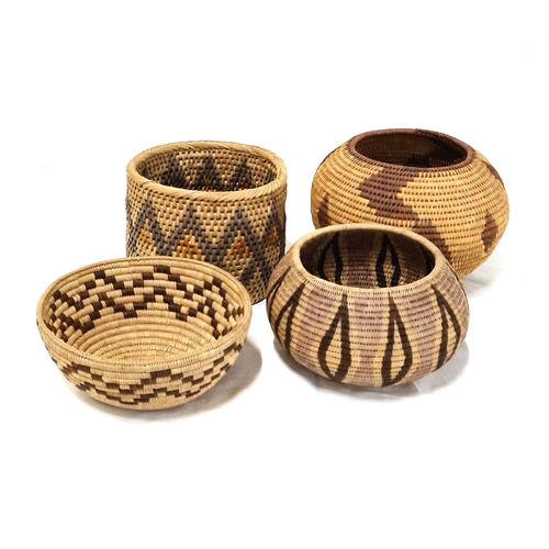 612 - A COLLECTION OF FOUR VINTAGE ZULU ILALA PALM BASKETS, HLABISA, NORTHERN ZULULAND