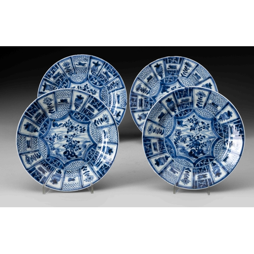 730 - A SET OF FOUR CHINESE BLUE AND WHITE PLATES, KANGXI, 1662 â 1722