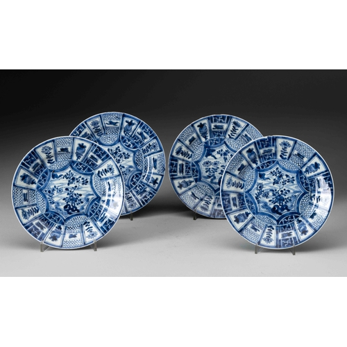 730 - A SET OF FOUR CHINESE BLUE AND WHITE PLATES, KANGXI, 1662 â 1722