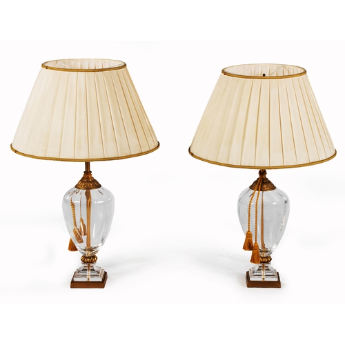 943 - A PAIR OF ITALIAN GLASS AND GILT-METAL MOUNTED TABLE LAMPS