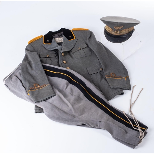 367 - A WWII ITALIAN ARTILLERY OFFICERS UNIFORM