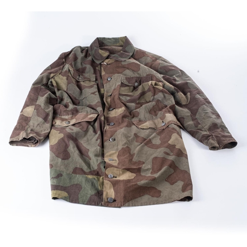 368 - A WWII ITALIAN ARMY CAMO JACKET