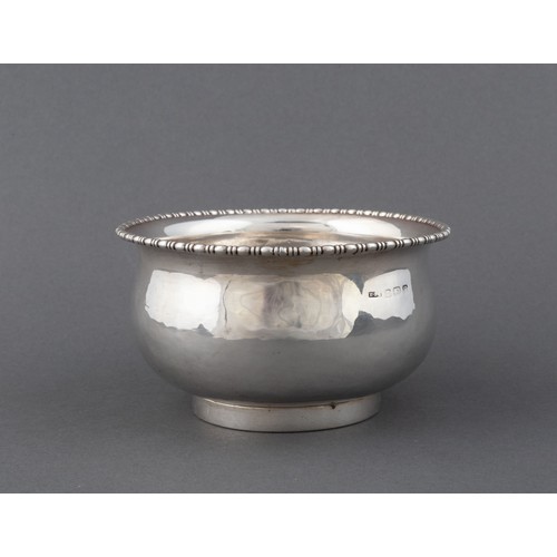 1069 - A GEORGE V SILVER SUGAR BOWL, E S BARNSLEY AND CO, BIRMINGHAM , 1915