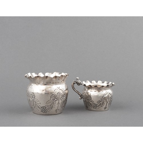 1052 - AN EDWARD VII SILVER SUGAR BOWL AND CREAMER, H J COOPER AND CO LTD, BIRMINGHAM, 1903