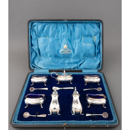 1063 - A CASED EDWARD VII SILVER CONDIMENT SET, E S BARNSLEY AND CO, BIRMINGHAM, 1909