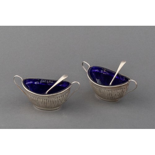 1048 - A PAIR OF EDWARD VII SILVER MUSTARD POTS AND SPOONS, WILLIAM HENRY LEATHER, BIRMINGHAM, 1901