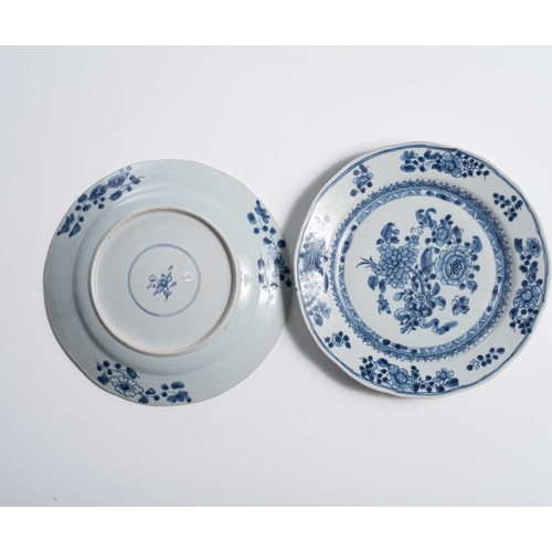 166 - A PAIR OF CHINESE BLUE AND WHITE OCTAGONAL PLATES