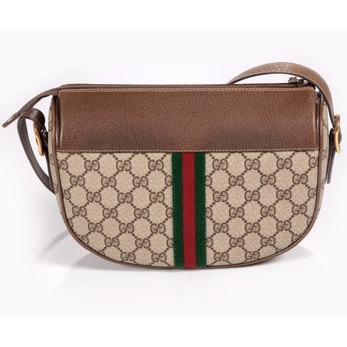 772 - A VINTAGE GUCCI MONOGRAM CANVAS CROSSBODY BAG