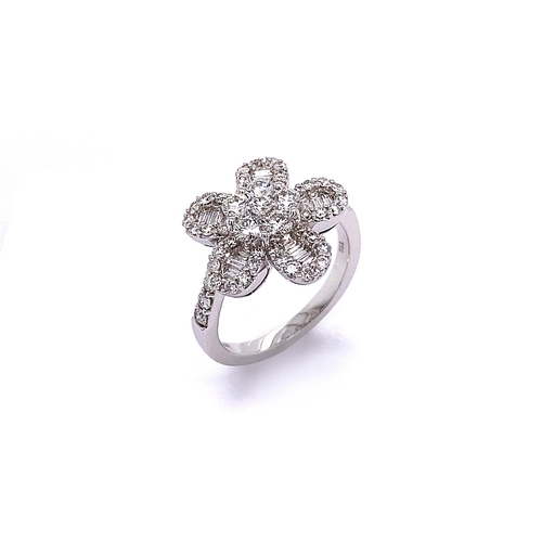 75 - FLOWER DESIGN DIAMOND RING WITH SIDE DIAMONDS