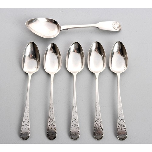 1083 - A WILLIAM IV SILVER FIDDLE AND HUSK PATTERN TEASPOON, JAMES HENRY DANIEL, LONDON, 1833