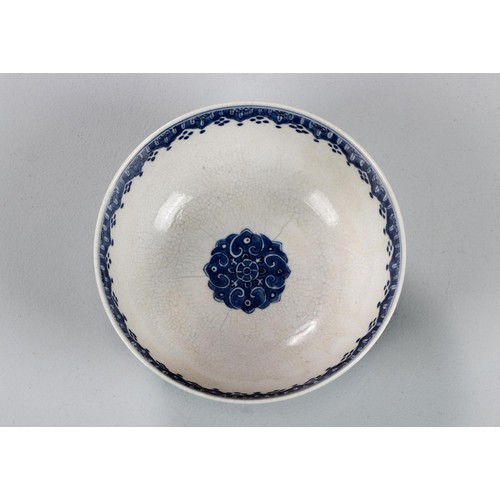 990 - A CHINESE BLUE AND WHITE 'LOTUS AND RUYI' BOWL, QING DYNASTY, 18TH CENTURY