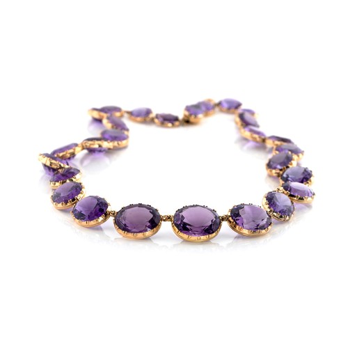 590 - A VICTORIAN AMETHYST RIVIÈRE NECKLACE