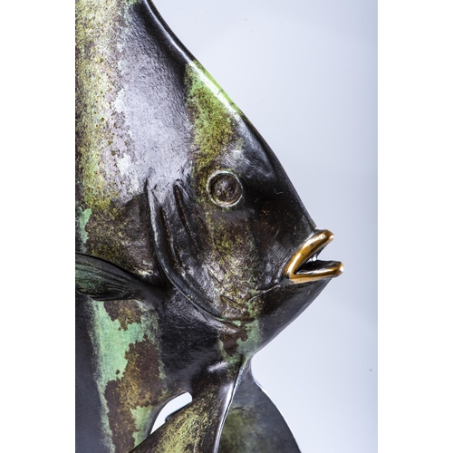 562 - A DIETMAR WEINING BRONZE SCULPTURE OF A FISH, 20TH CENTURY