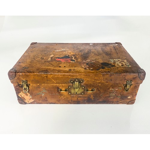 1053 - A LOUIS VUITTON LEATHER STEAMER TRUNK