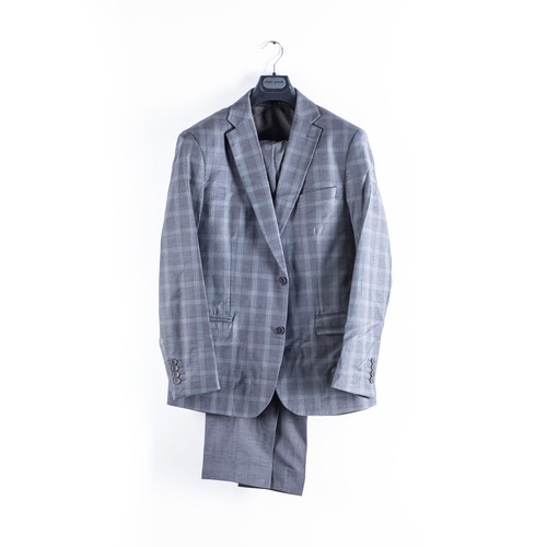 438 - A BENLETTI GENTLEMAN'S WOOLLEN SUIT