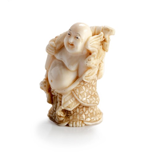 608 - A GROUP OF MINIATURE JAPANESE IVORY 'SEVEN LUCKY GODS' OKIMONO, MEIJI PERIOD, 1868 - 1912