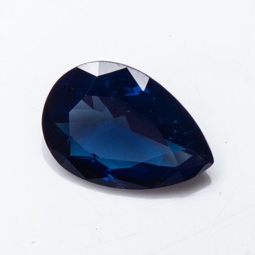 949 - A CERTIFIED UNMOUNTED PEAR-CUT SAPPHIRE, 4.89 CARATS