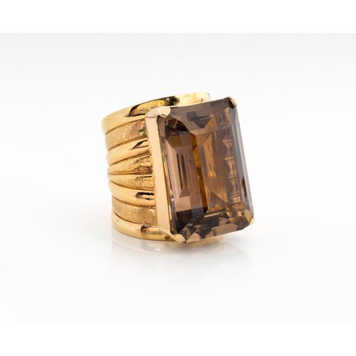 849 - A SMOKY QUARTZ COCKTAIL RING