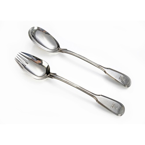 694 - A PAIR OF WILLIAM IV FIDDLE PATTERN SILVER SALAD SERVERS, WILLIAM COLLINS, LONDON, 1833