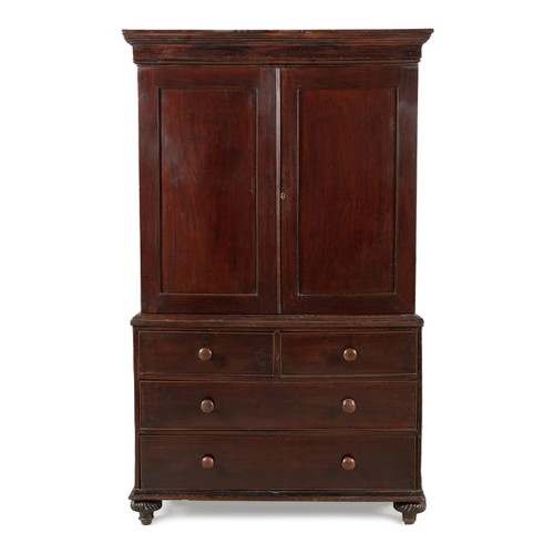 413 - A VICTORIAN MAHOGANY LINEN PRESS