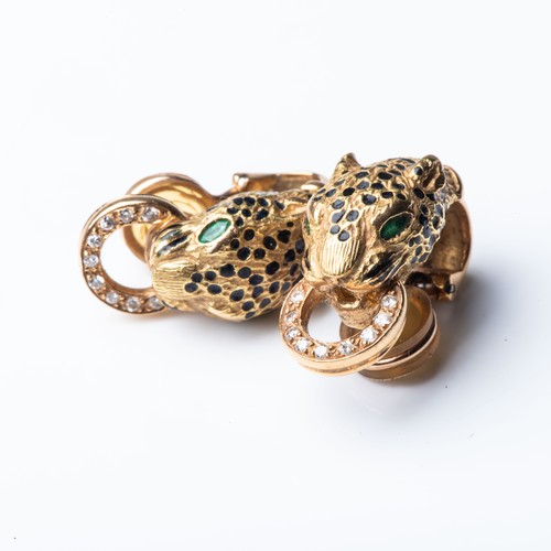 859 - A GOLD CARTIER-STYLE PAIR OF LEOPARD  EARRINGSEach earring pavé-set to center with 0,30 carats of ro... 