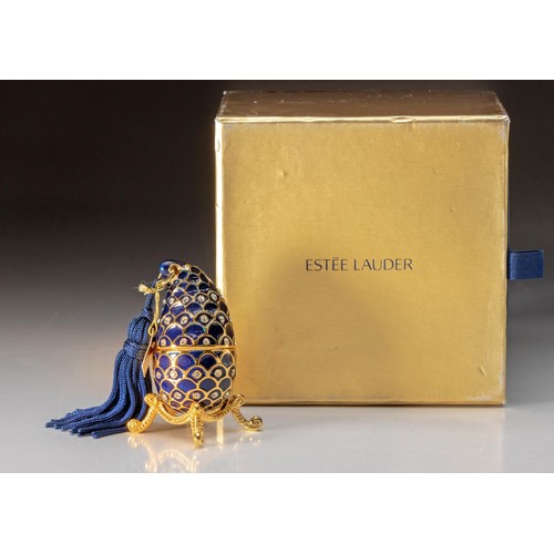 90 - AN ESTEE LAUDER SOLID PERFUME COMPACT, PRETTY PAISLEY, 2007