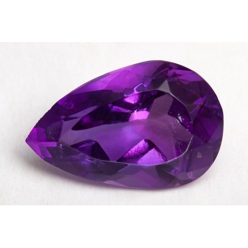 410 - A TEARDROP AMETHYST 3,47 CARATS