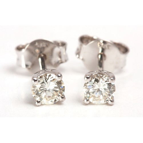 88 - A PAIR OF DIAMOND STUD EARRINGS